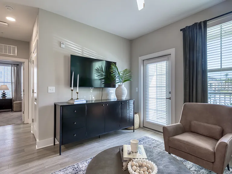 The Pointe at Davis Creek — Photo 50