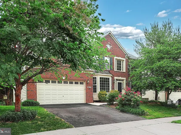 3659 Byron Cir, Frederick, MD 21704