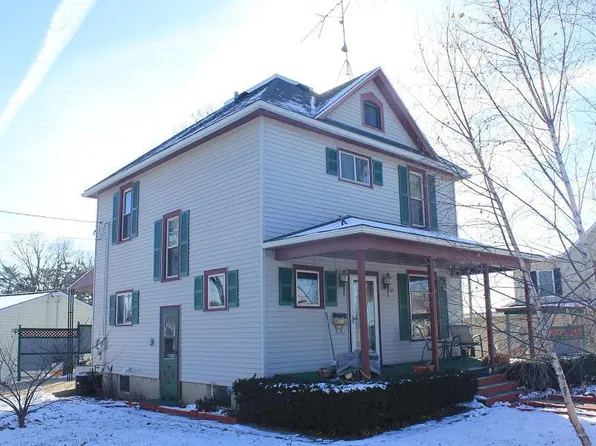 505 South Chestnut Street, Platteville, WI 53818