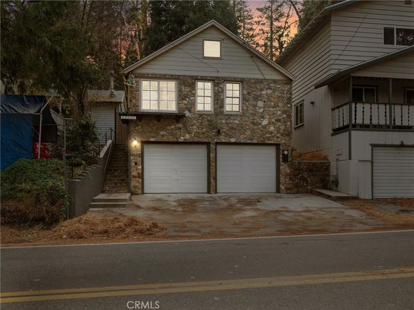 22835 Waters Dr, Crestline, CA 92325