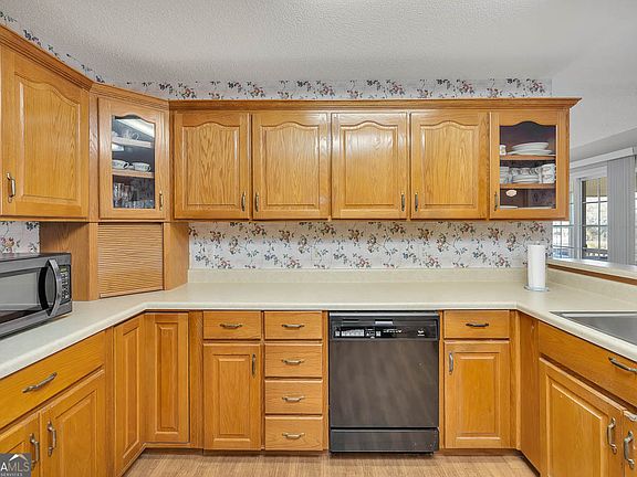 4th image of 1056 Fiddler Trce NE