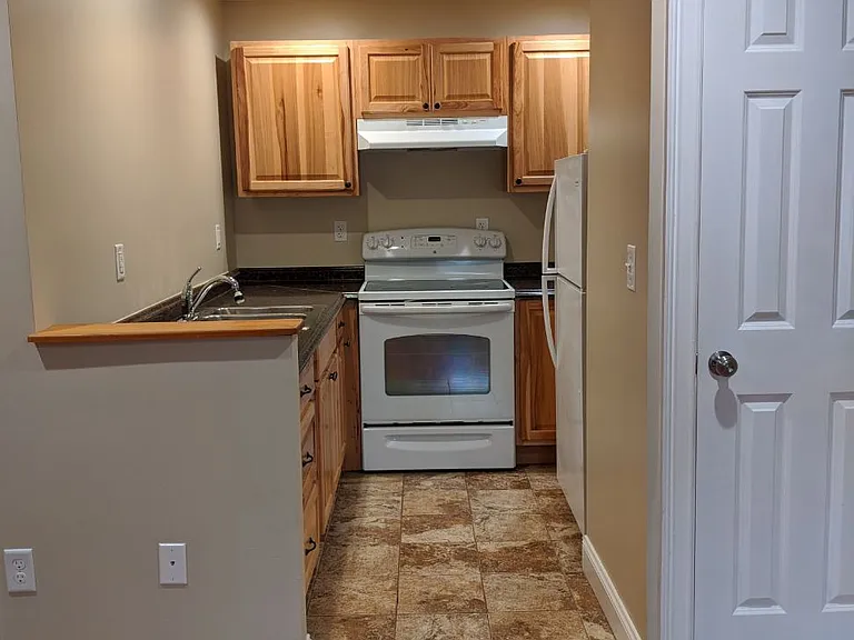 12 Bacon St #6 — Photo 7