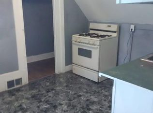 1413 7th Ave APT 5, Rock Island, IL 61201