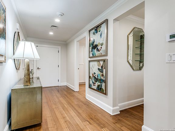 2nd image of 200 PATTERSON AVE #110