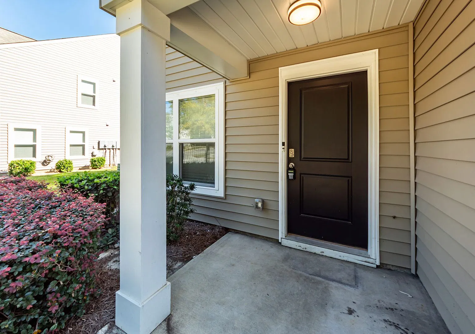 3 Bedroom, 2.5 Bathroom Home in Palmetto Reach - Summerville — Photo 2