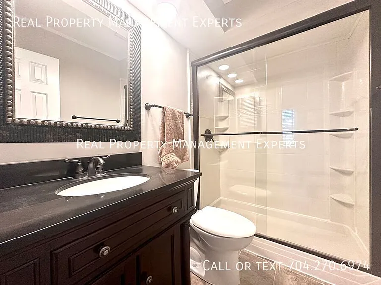 2739 Von Thuringer Ct — Photo 9