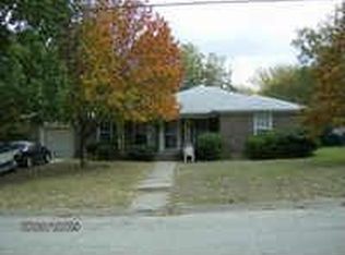 812 Thomas St, Denton, TX 76201