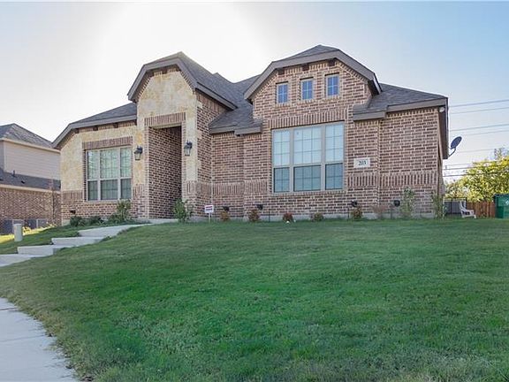 4th image of 203 Wisteria Way