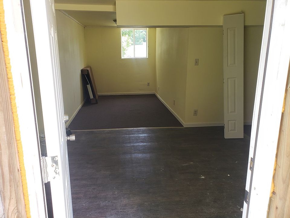 2nd image of 3447 Winesap Way