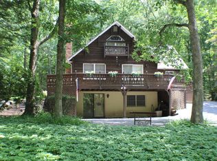 1905 Silver Maple Rd, Effort, PA 18330