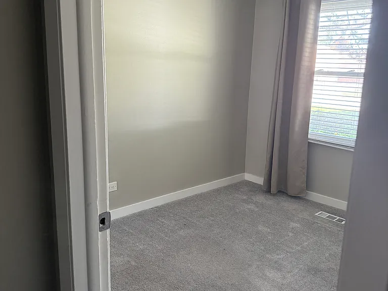 1938 Hancock Dr — Photo 12