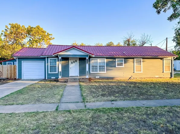 900 N 7th St, Haskell, TX 79521