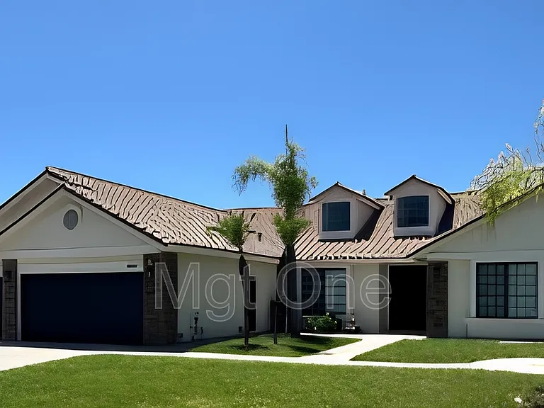 11067 Mountain Crest Dr — Photo 1