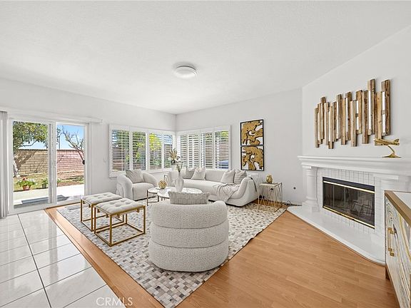 3rd image of 2302 Ridgeview Ave