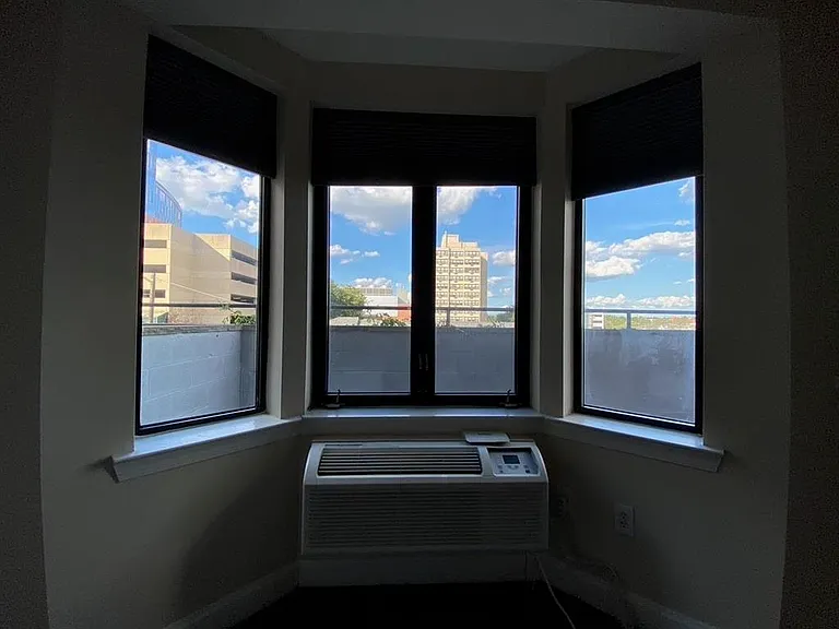 29 1st St #505 — Photo 9