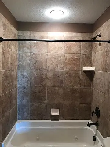 2309 B Berwick Ct #1 — Photo 15