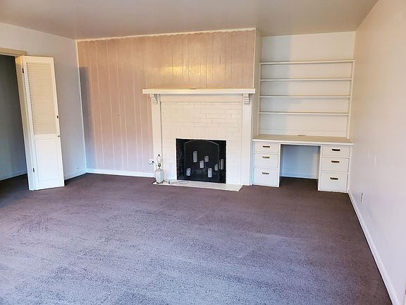Living room Fireplace and Built-in Desk/Work station