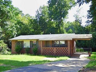 1st image of 870 Woodcliff Ct