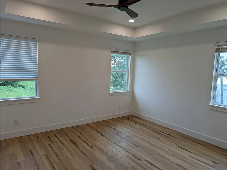 4915 Fisk St — Photo 30
