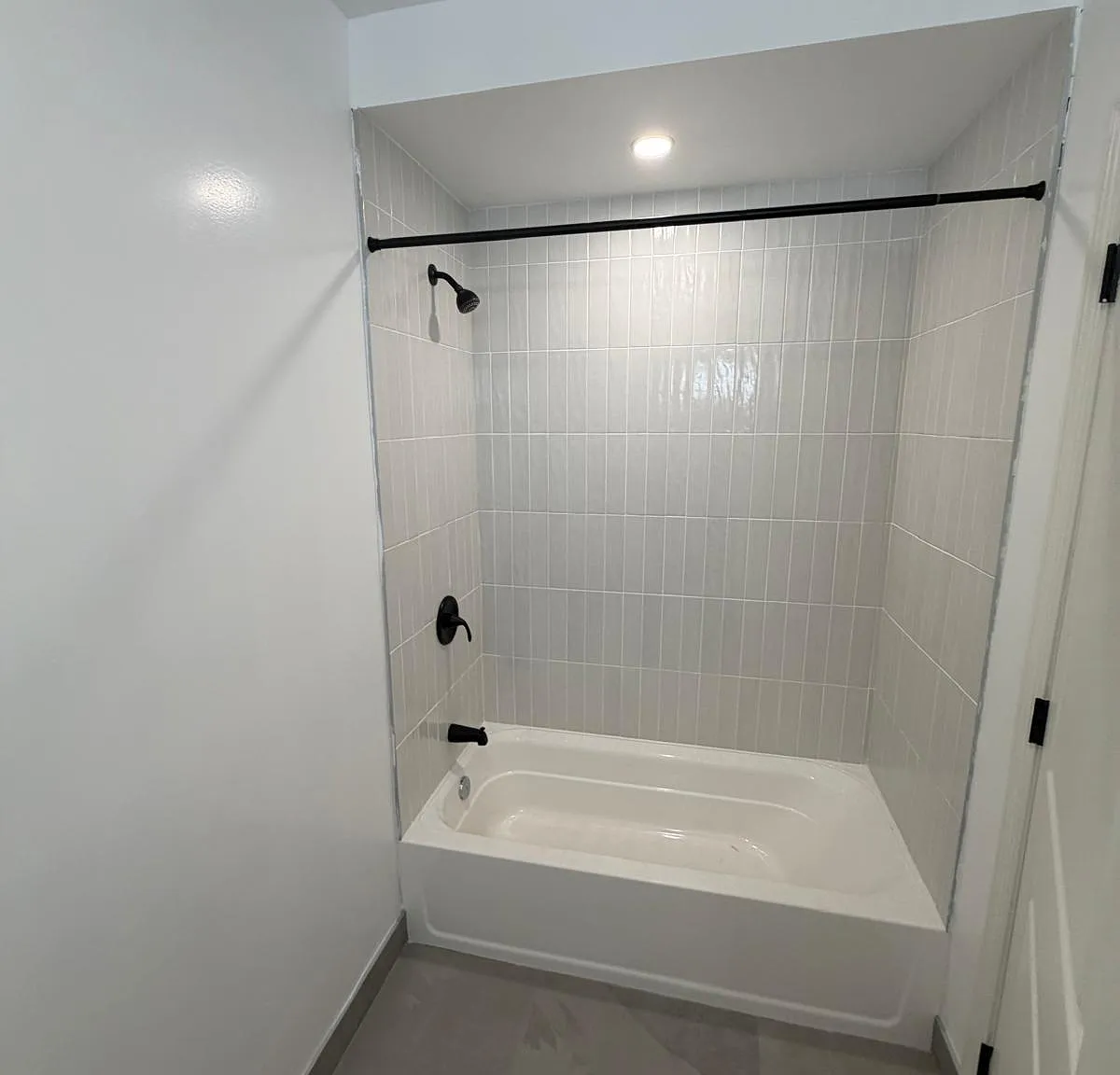 4 bed, 1500 sqft, $3,100 — Photo 4