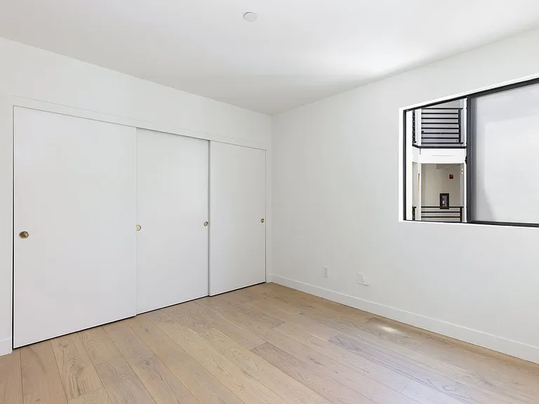 311 Ocean Ave #203 — Photo 12
