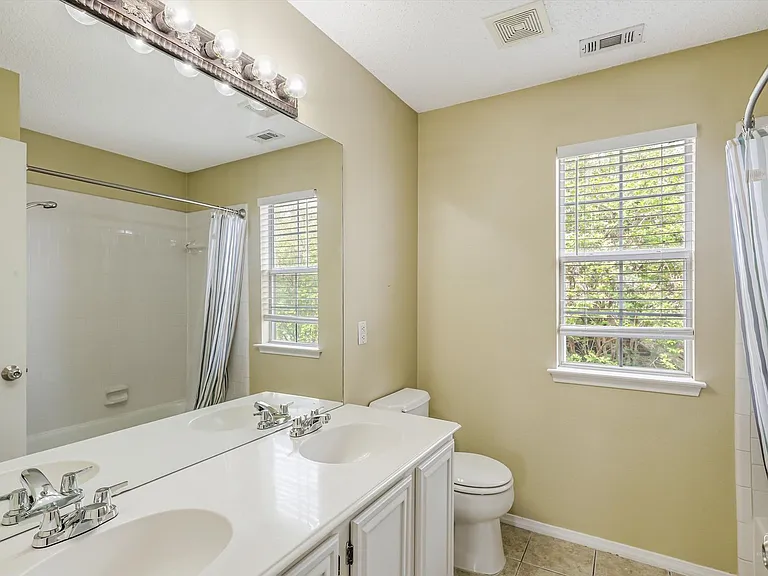 7611 Cordova Dr — Photo 25