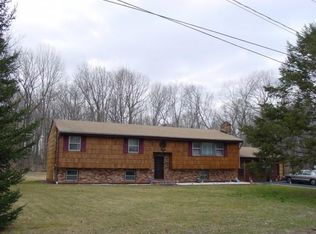 44 Walnut Tree Hill Rd, Shelton, CT 06484