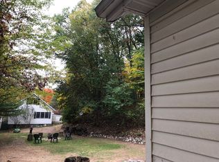 5590 Chauncey Dr NE, Belmont, MI 49306