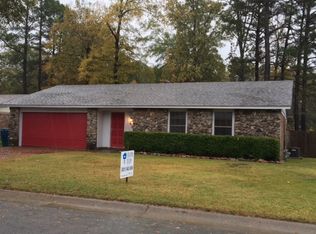 6701 Woodfield Rd, Little Rock, AR 72209