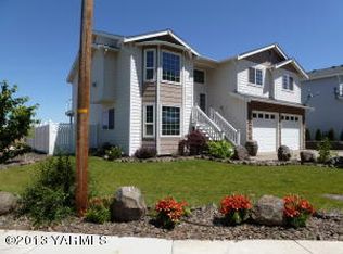 1611 W Yakima Ave, Selah, WA 98942