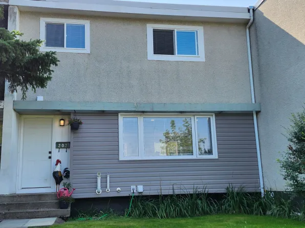 202 Terrace Park, Red Deer, AB T4N 1V8