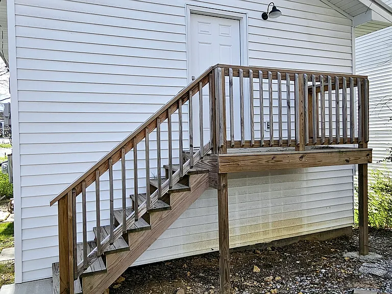 1212 Byrne Ave #A — Photo 1