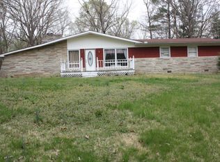169 Doty St, Camden, TN 38320