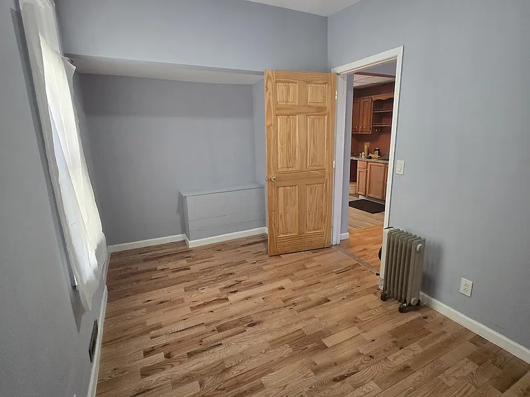 1013 Stark St #1 — Photo 1