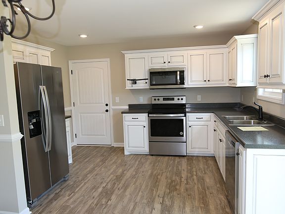 2nd image of 118 Pledge Court Lot 19