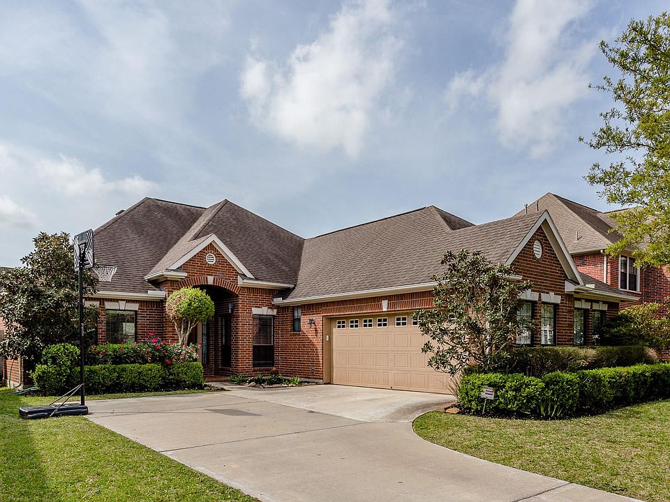 1st image of 6706 Ashworth Dr