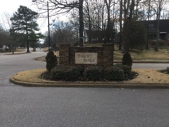 2nd image of 2513 Eagleridge Ln W