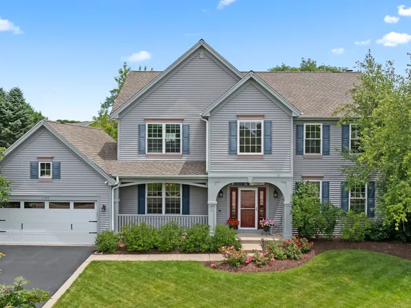 1149 Fairhills Dr, Dundee, IL 60118