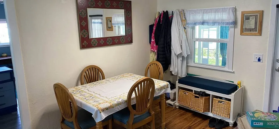 2 bed, $1,800 — Photo 3