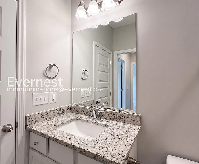 1046 Echo Ridge Rd — Photo 22