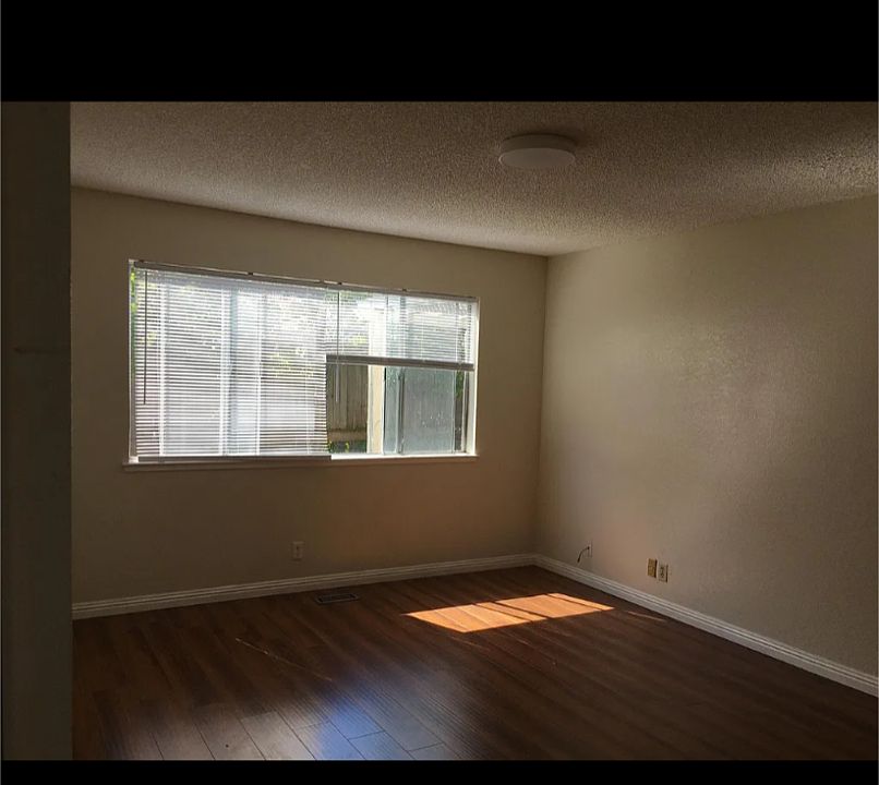 1st image of 3019 Abelia Ct