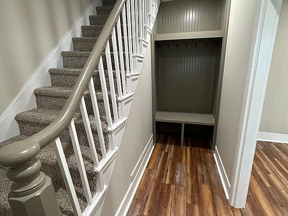 4th image of 24 S Lancaster St #24