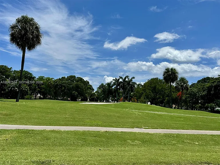 7472 La Paz Blvd #301 — Photo 31