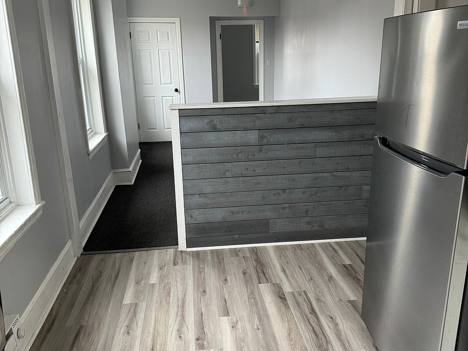 kitchen/living room