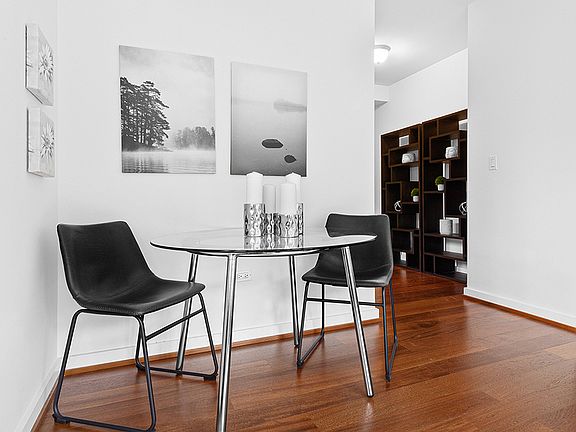 4th image of 425 5th Ave APT 19E