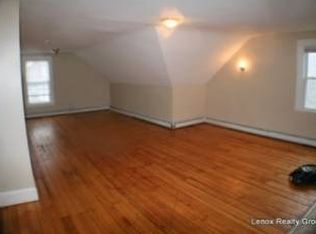 134 Academy Ave #3, Providence, RI 02908