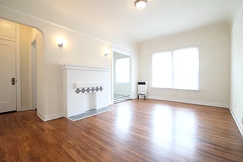 1141 Echo Park Ave Photo 1