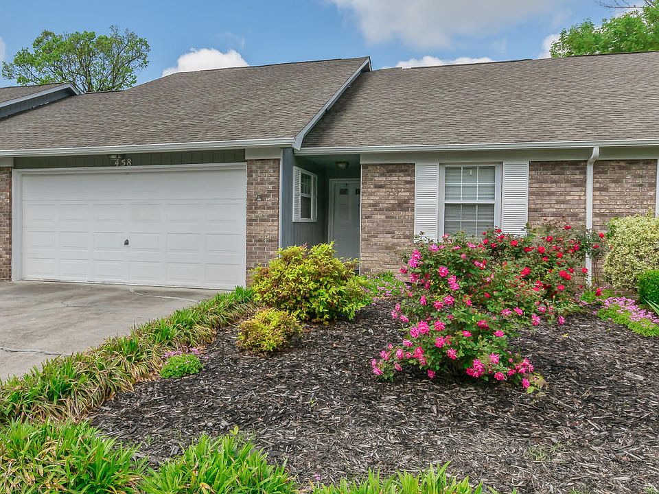 1st image of 458 Amanda Cir