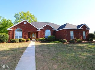 107 Cumberland Woods Ter, Warner Robins, GA