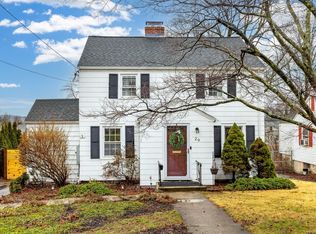 29 Jackson Ave, West Hartford, CT 06110